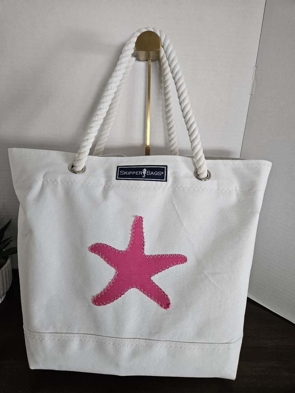 Skipper Bags White & Pink Starfish Nautical Tote Bag
